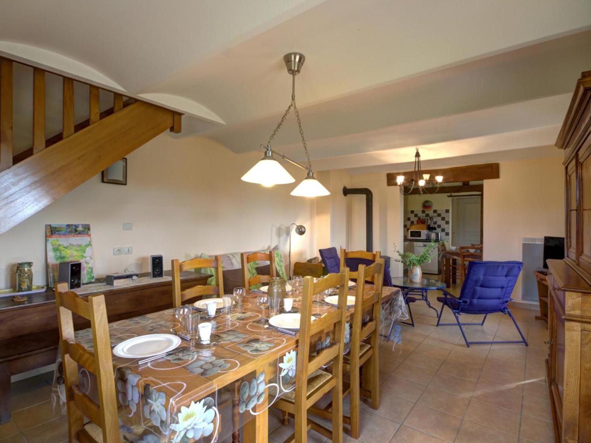 Gite Cosy Avec Poele, Terrasse Et Jardin Prive A Saint-Forgeux-Lespinasse - Fr-1-496-37 Exterior photo